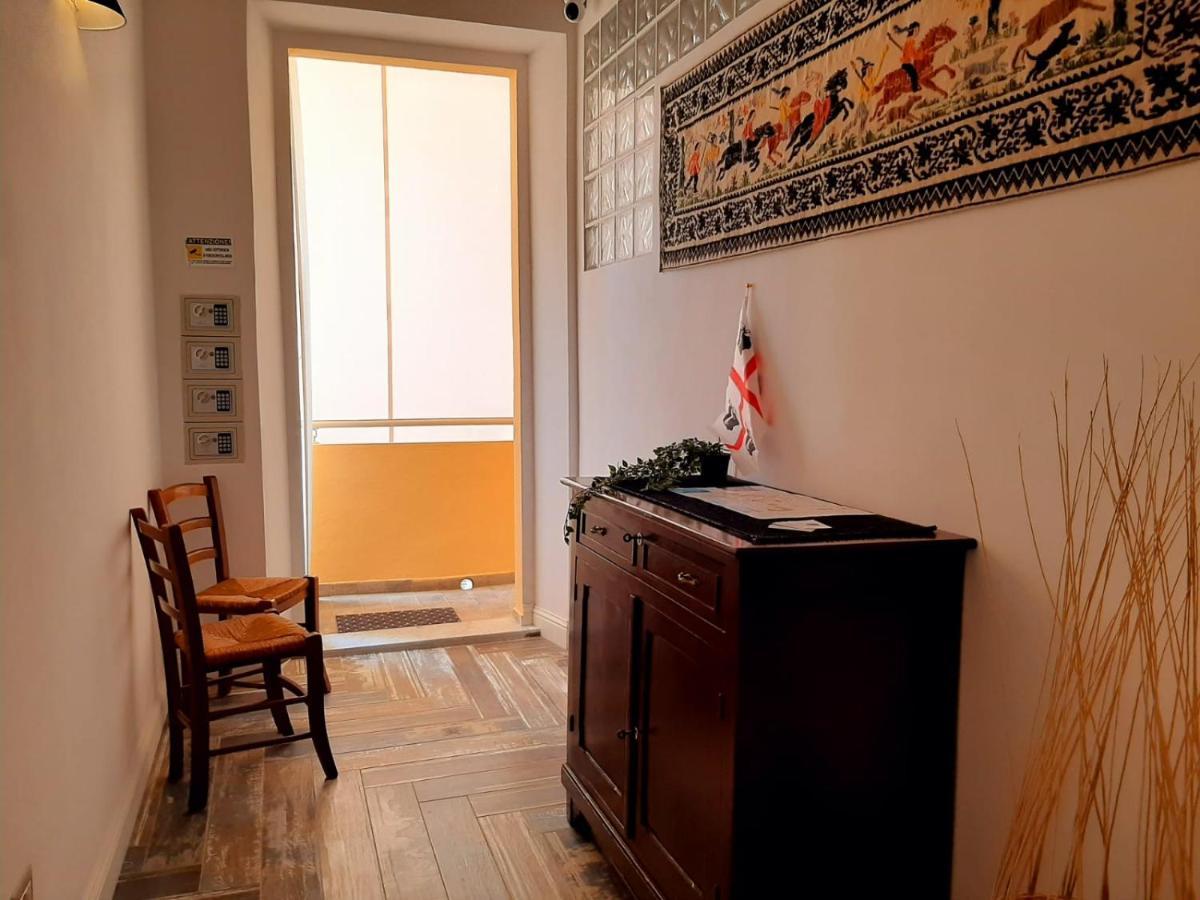 Sa Mama 'E Su Sole Bed & Breakfast Cagliari Exterior photo